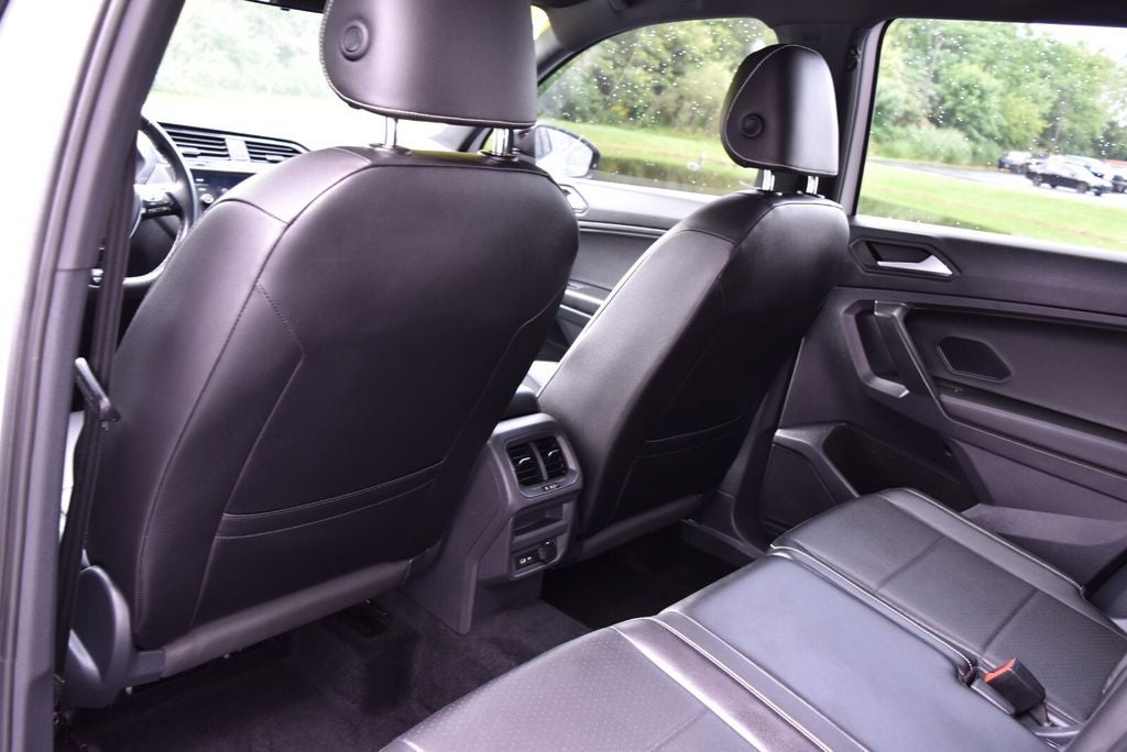 2021 Volkswagen Tiguan 2.0T SE R-Line Black