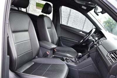 2021 Volkswagen Tiguan 2.0T SE R-Line Black
