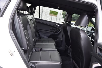 2021 Volkswagen Tiguan 2.0T SE R-Line Black