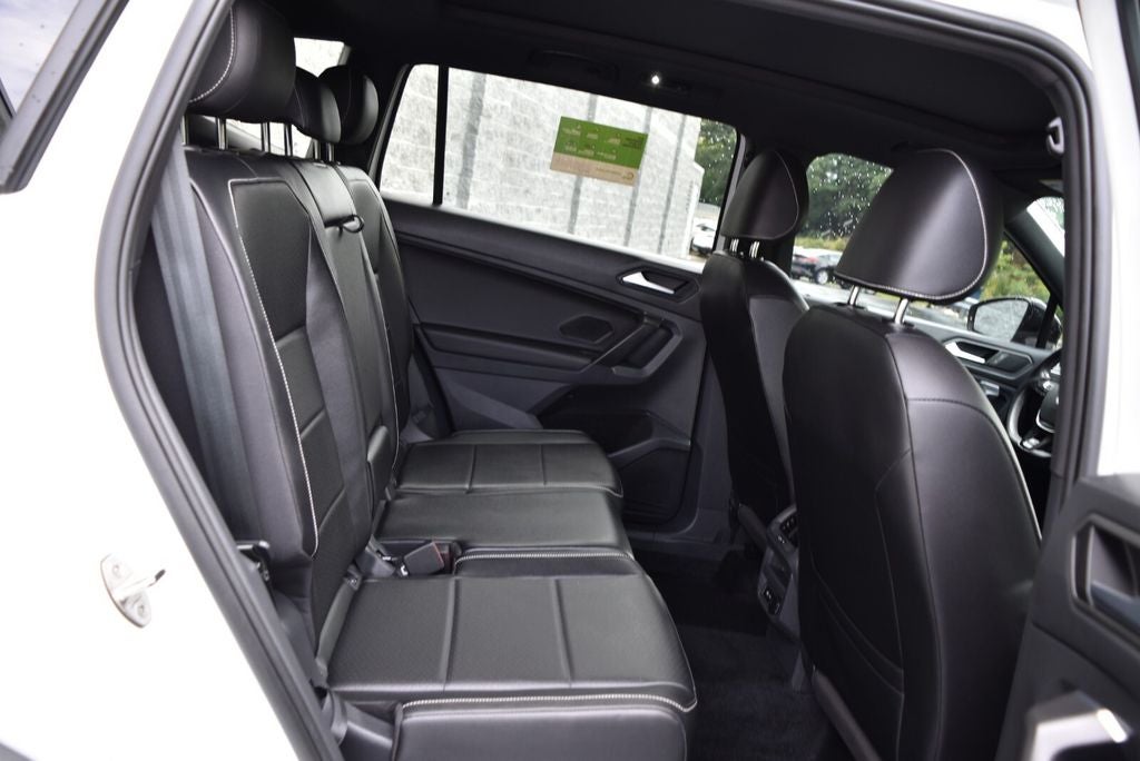 2021 Volkswagen Tiguan 2.0T SE R-Line Black
