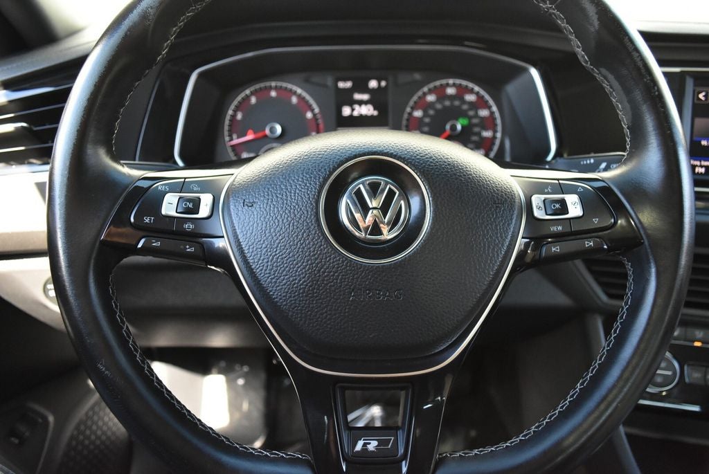 2019 Volkswagen Jetta R-Line