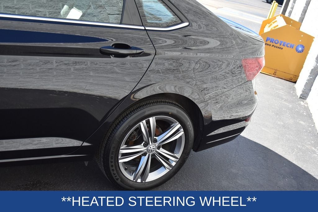 2019 Volkswagen Jetta R-Line