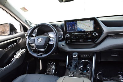 2022 Toyota Highlander Limited