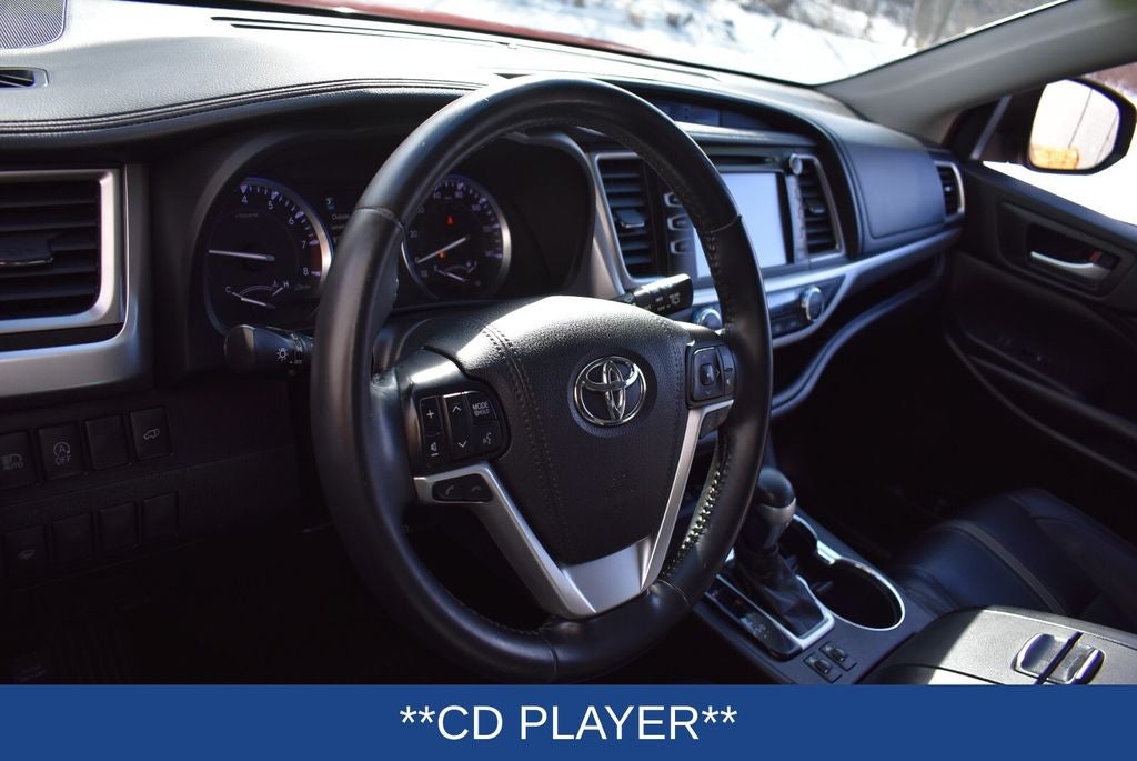 2017 Toyota Highlander SE