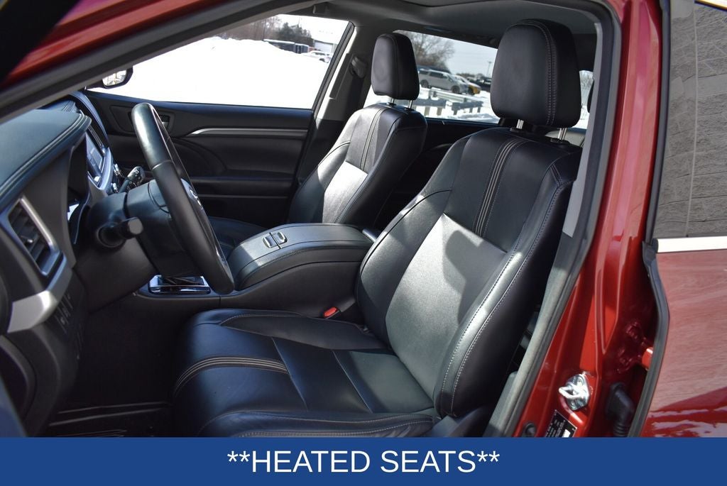 2017 Toyota Highlander SE