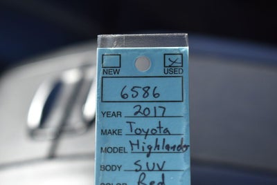 2017 Toyota Highlander SE