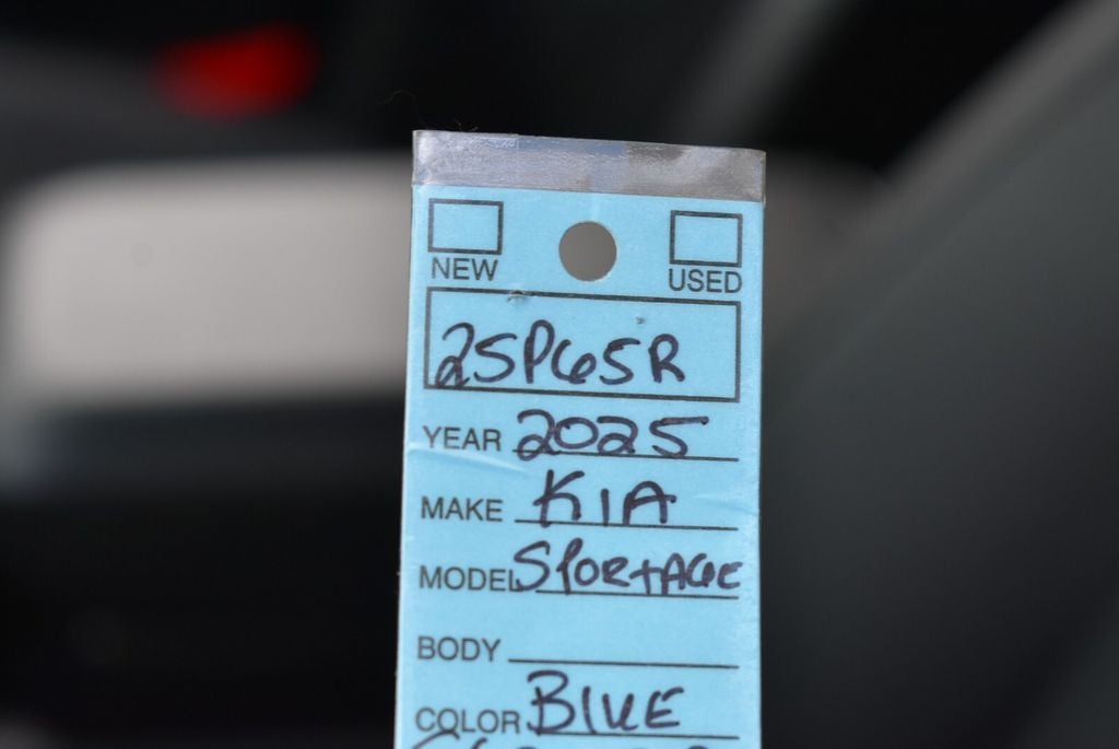 2025 Kia Sportage EX