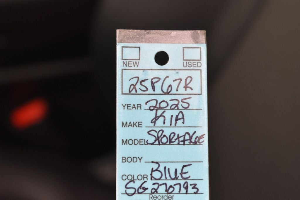 2025 Kia Sportage EX