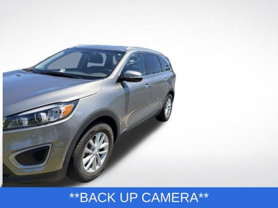 2016 Kia Sorento LX