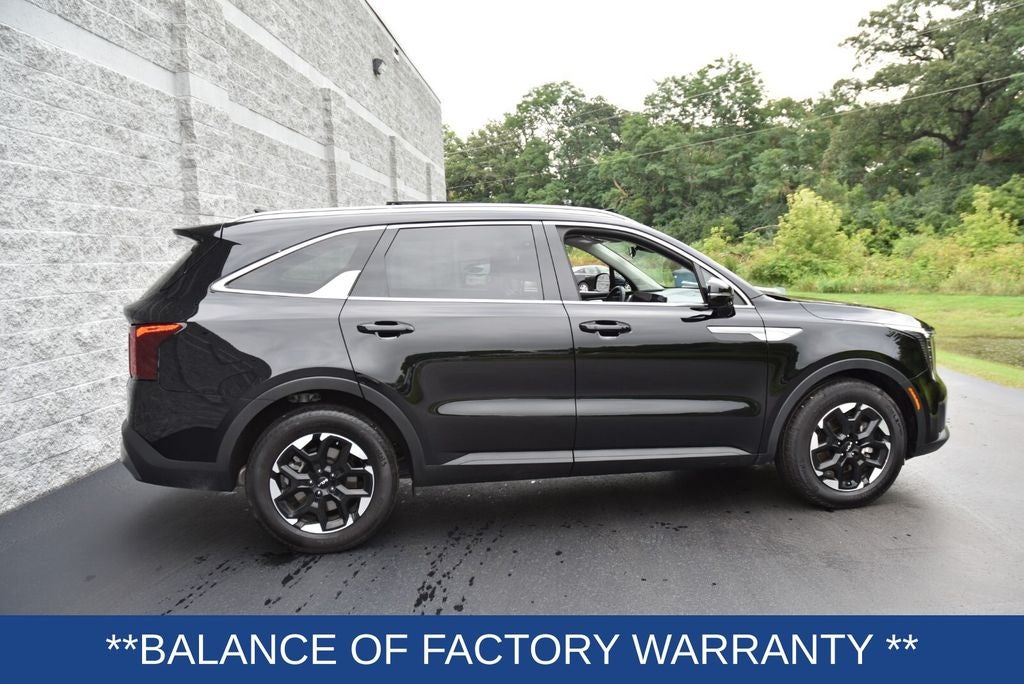 2025 Kia Sorento S