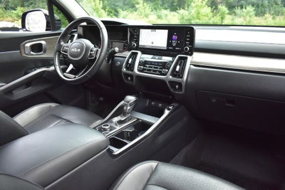 2022 Kia Sorento S