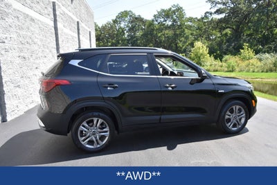 2023 Kia Seltos S