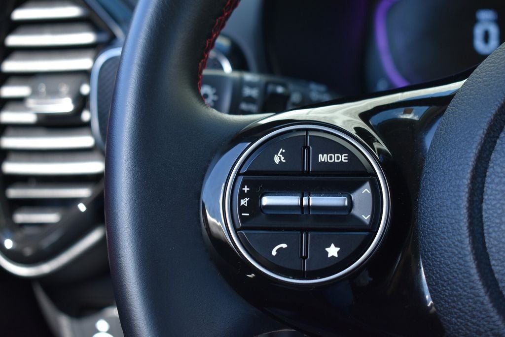 2025 Kia Soul GT-Line