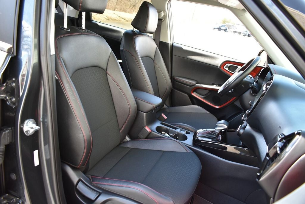 2025 Kia Soul GT-Line