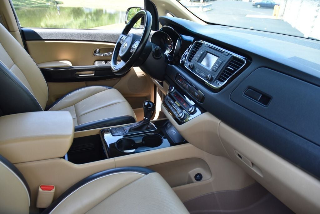 2016 Kia Sedona EX