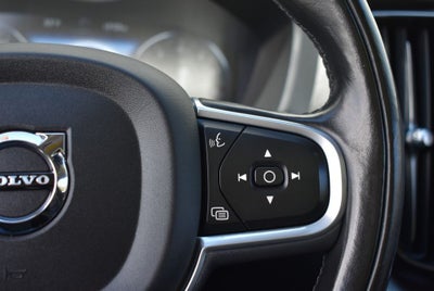2018 Volvo XC60 T6 Momentum