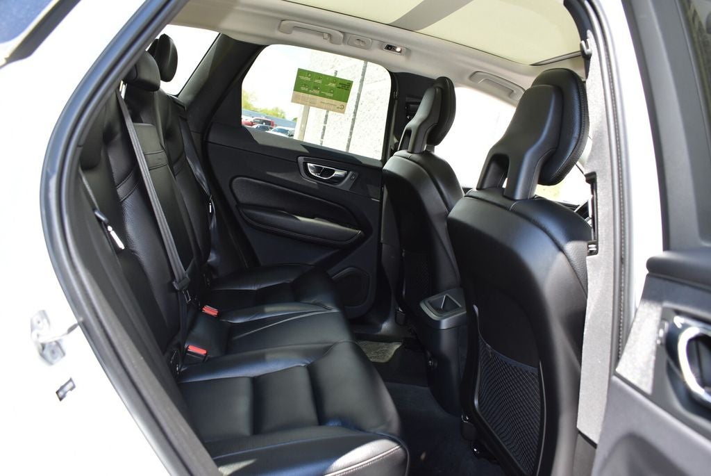 2018 Volvo XC60 T6 Momentum