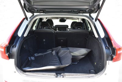 2018 Volvo XC60 T6 Momentum