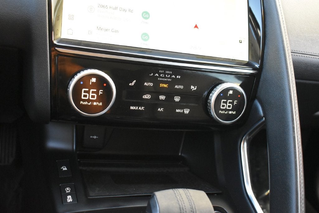 2022 Jaguar E-PACE P250 SE