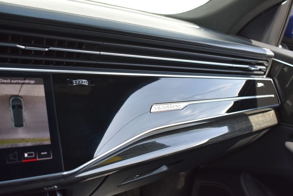 2021 Audi Q8 55 Prestige quattro