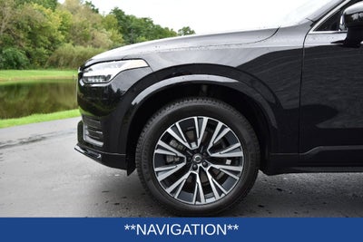 2022 Volvo XC90 T6 Momentum