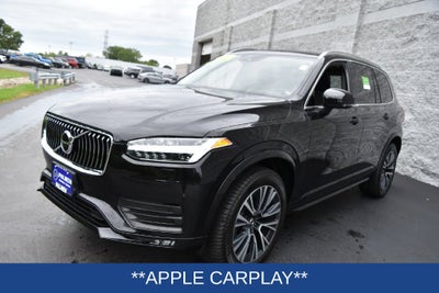2022 Volvo XC90 T6 Momentum