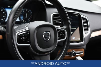2022 Volvo XC90 T6 Momentum