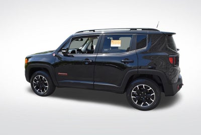 2023 Jeep Renegade Trailhawk