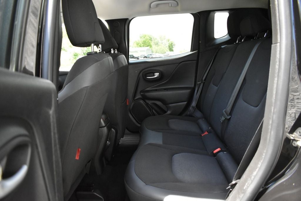 2023 Jeep Renegade Trailhawk