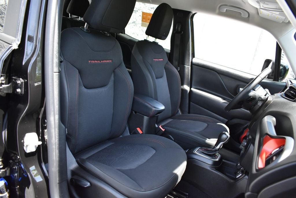 2023 Jeep Renegade Trailhawk