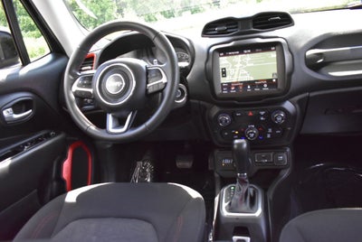2023 Jeep Renegade Trailhawk