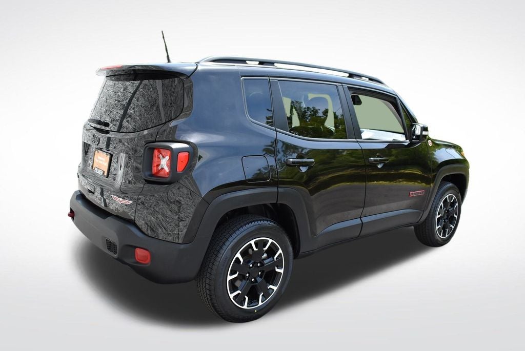 2023 Jeep Renegade Trailhawk
