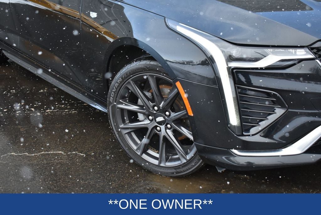 2023 Cadillac CT4 Sport