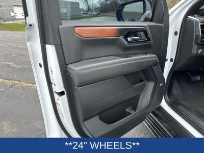 2025 GMC Yukon Denali 4WD