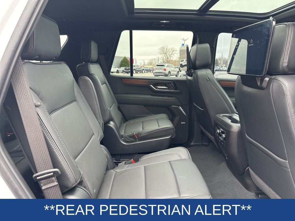 2025 GMC Yukon Denali 4WD