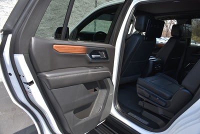 2025 GMC Yukon Denali 4WD