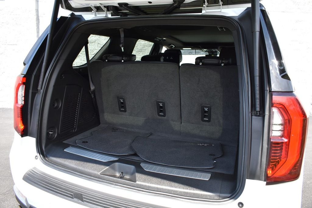 2025 GMC Yukon Denali 4WD