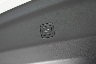 2025 GMC Yukon Denali 4WD