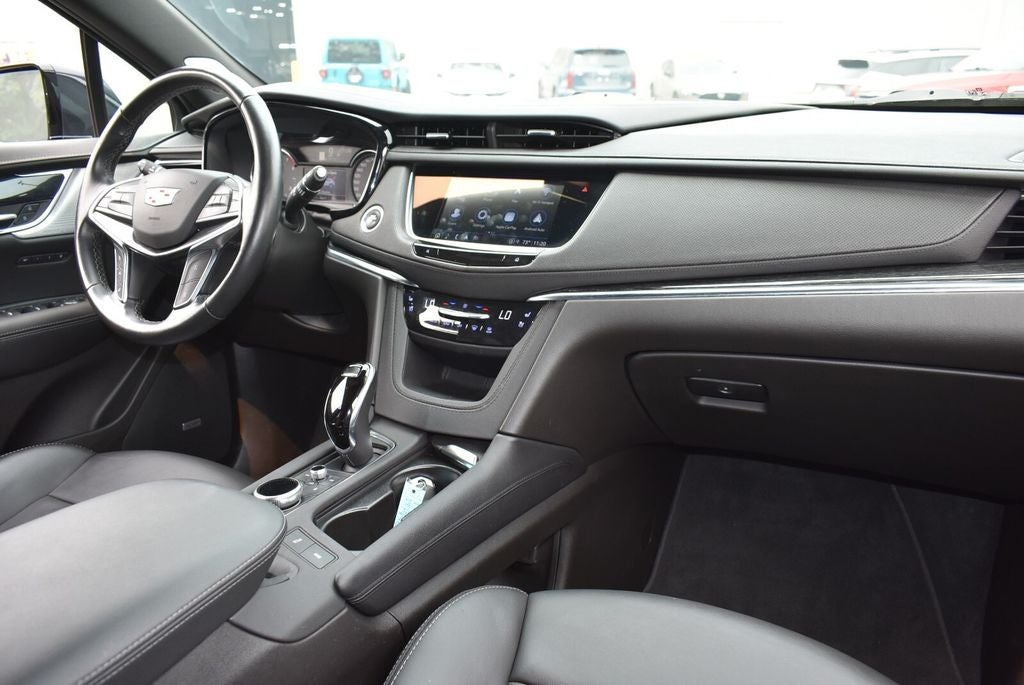2022 Cadillac XT5 Premium Luxury