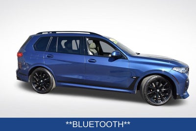 2022 BMW X7 M50i