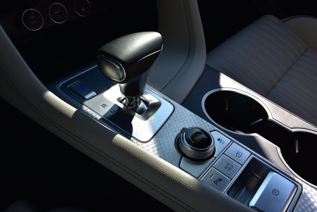 2023 Genesis G70 2.0T AWD