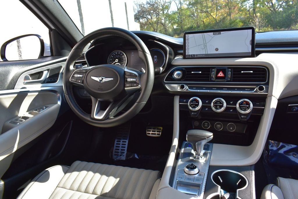 2023 Genesis G70 2.0T AWD