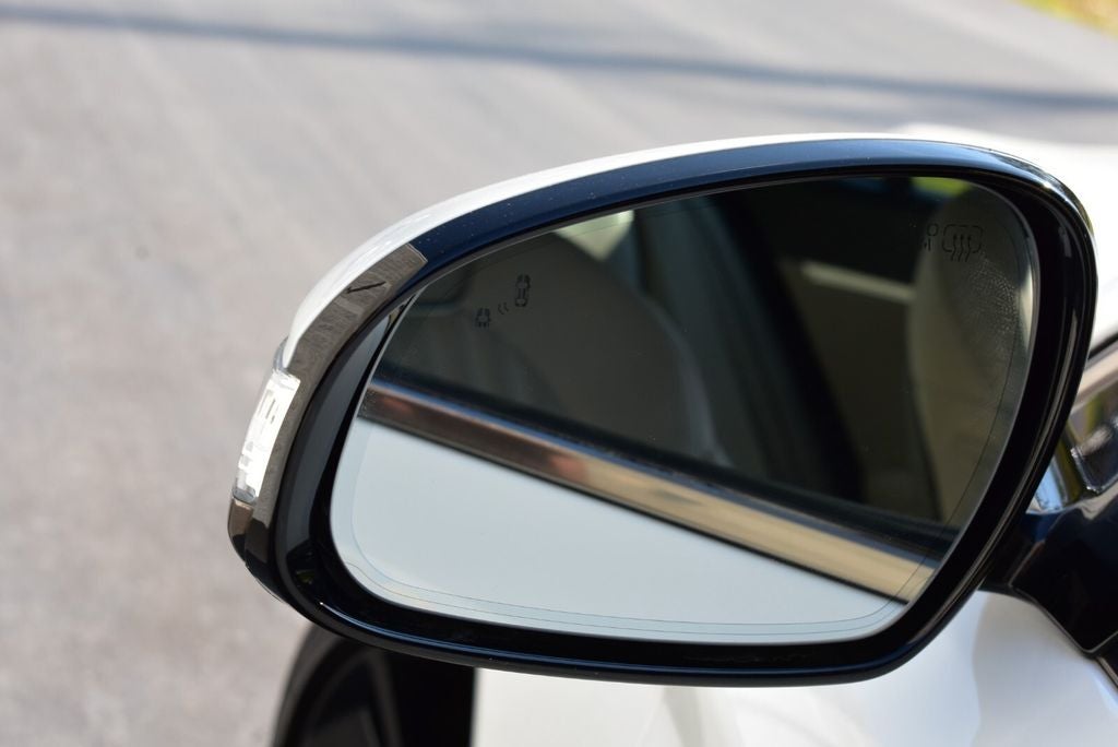 2023 Genesis G70 2.0T AWD