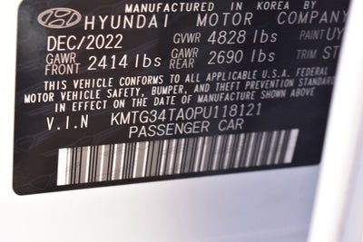 2023 Genesis G70 2.0T AWD