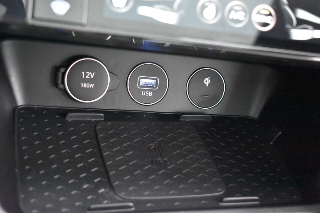 2025 Genesis G70 3.3T AWD Sport Advanced