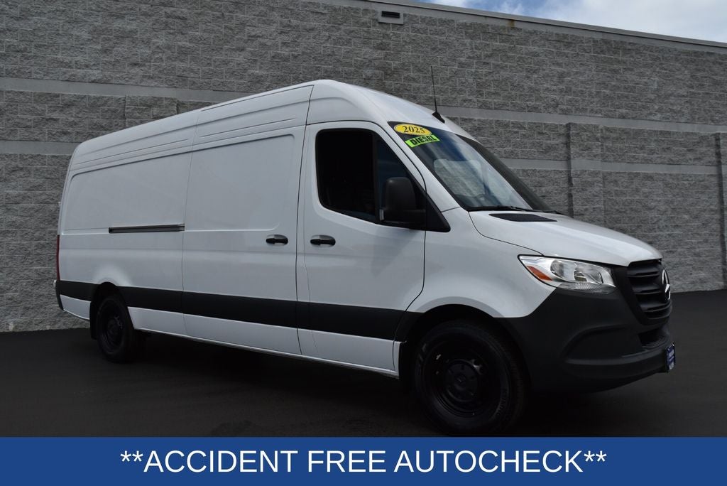 2025 Mercedes-Benz Sprinter 2500 High Roof 4-Cyl Diesel