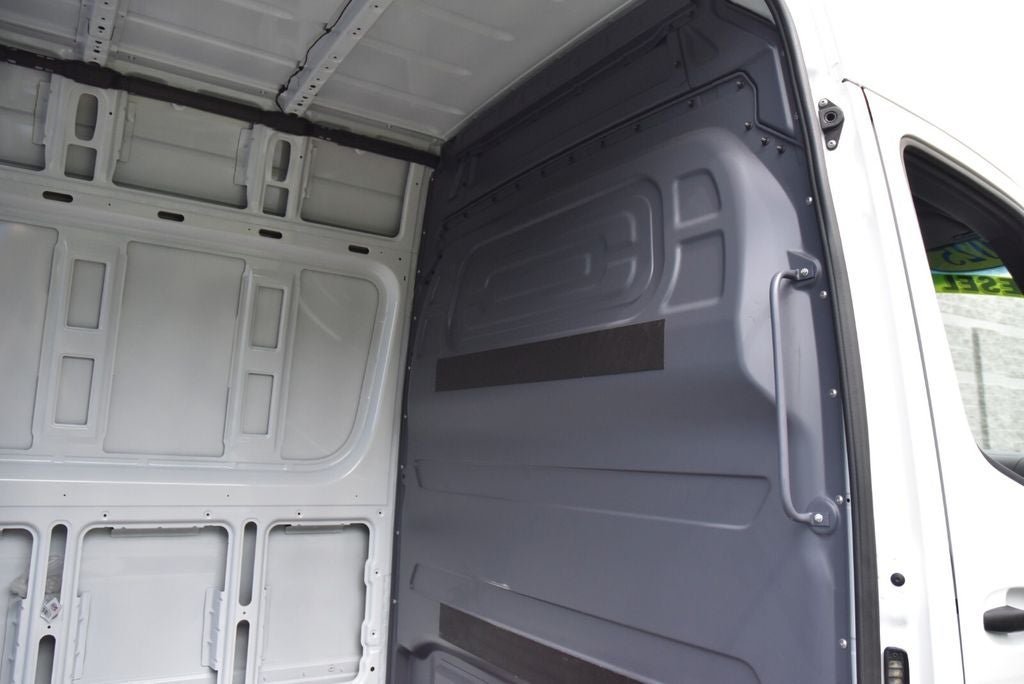 2025 Mercedes-Benz Sprinter 2500 High Roof 4-Cyl Diesel