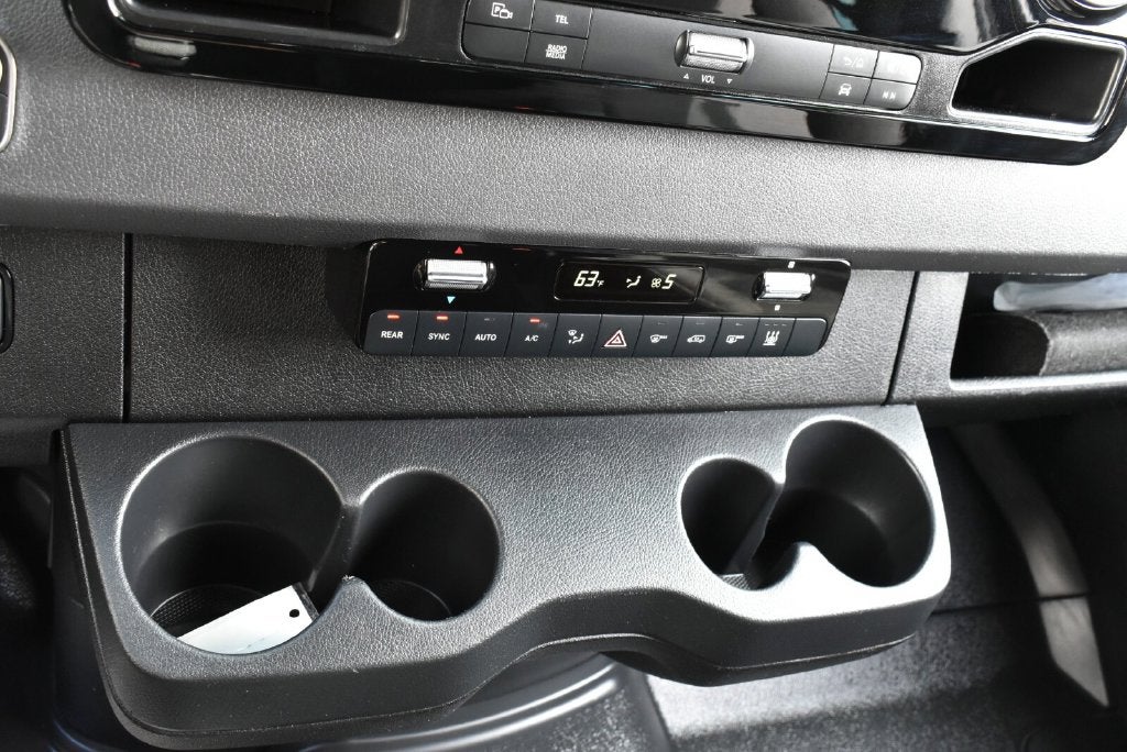 2025 Mercedes-Benz Sprinter 2500 High Roof 4-Cyl Diesel