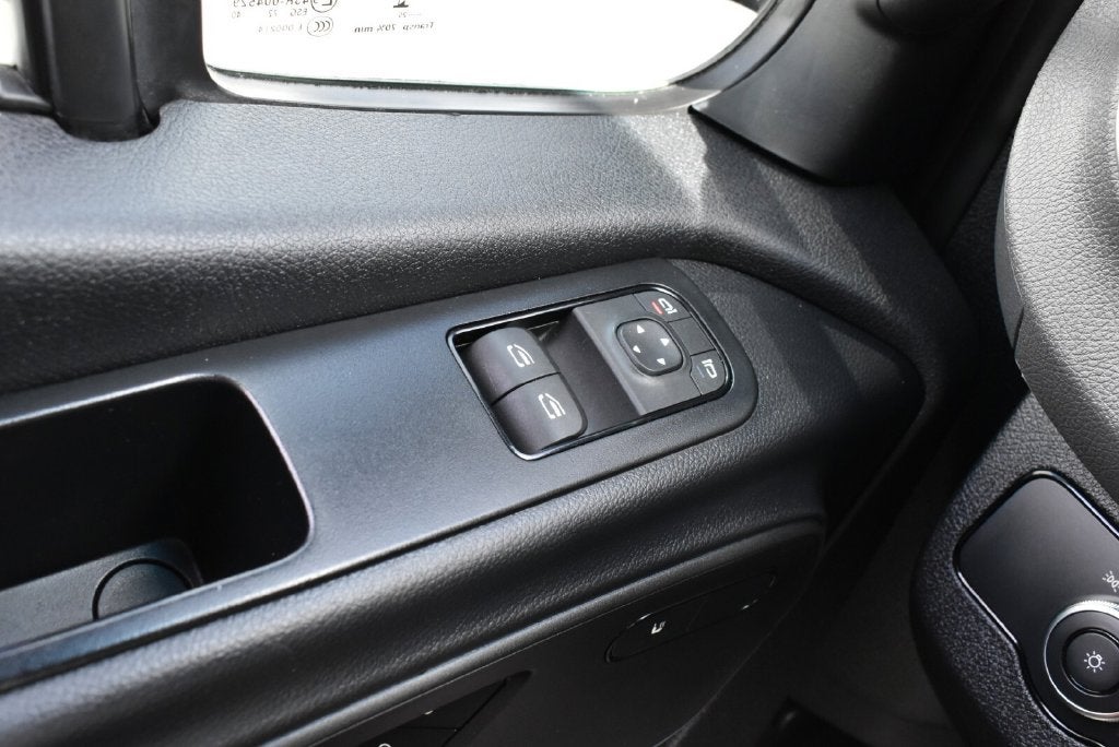 2025 Mercedes-Benz Sprinter 2500 High Roof 4-Cyl Diesel