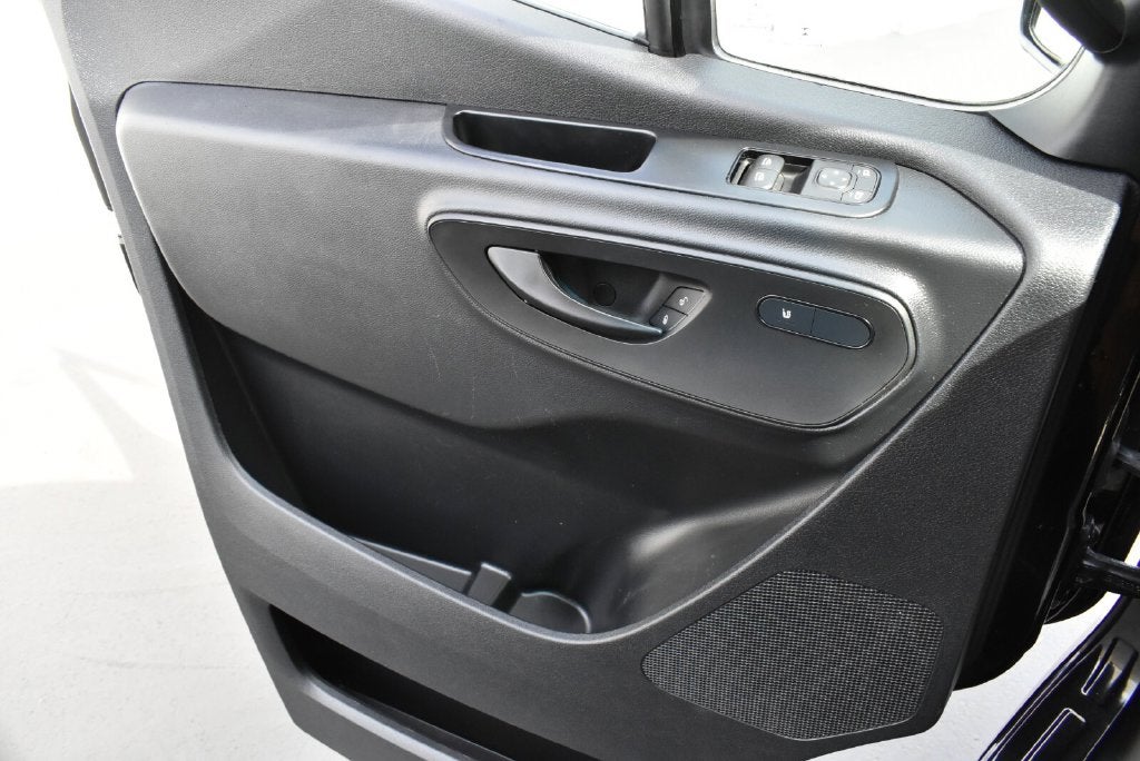 2025 Mercedes-Benz Sprinter 2500 High Roof 4-Cyl Diesel